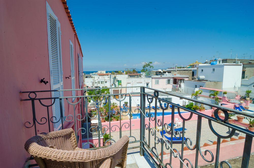 Hotel Flora Wellness & Beauty Ischia Bagian luar foto
