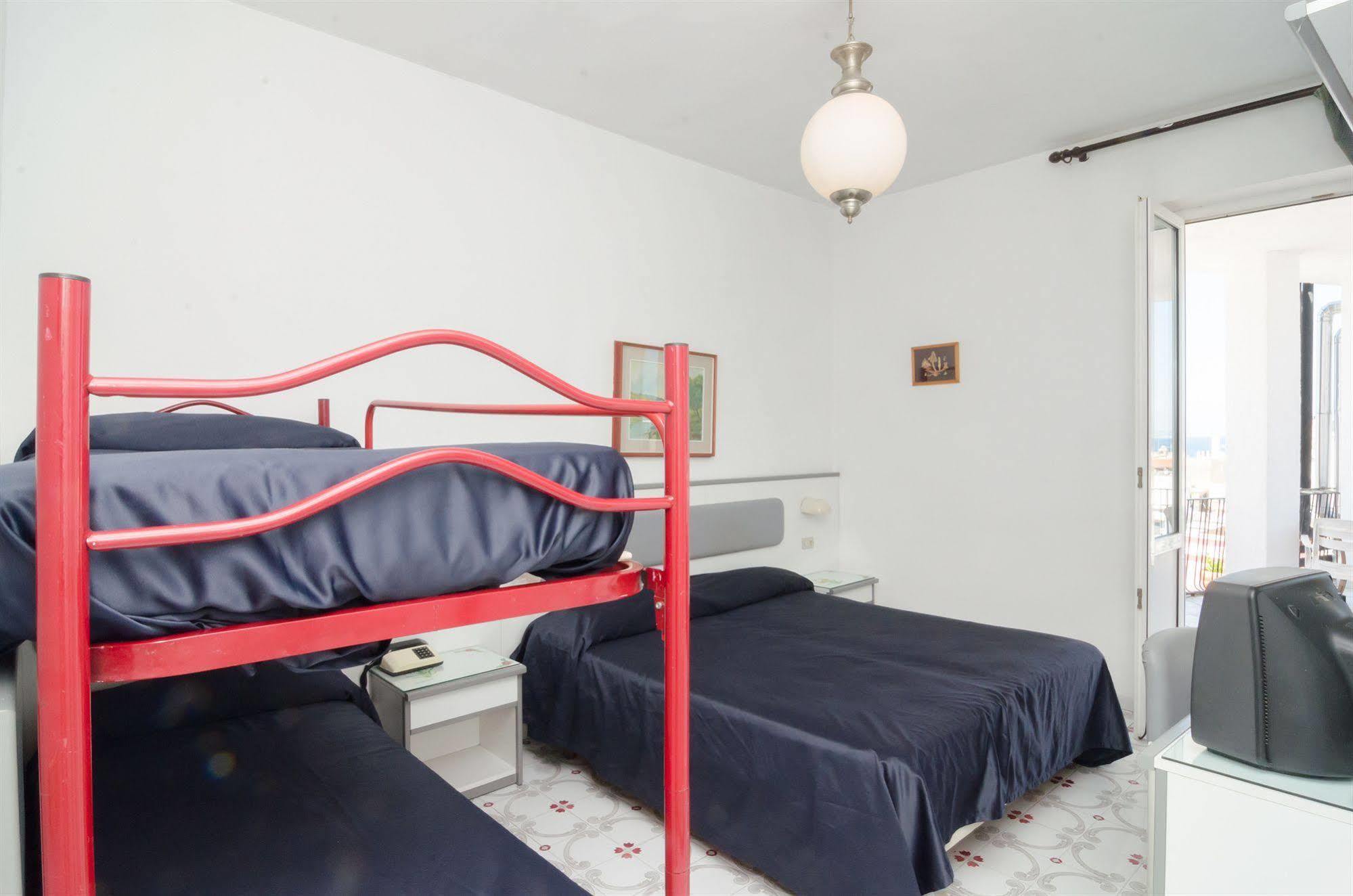 Hotel Flora Wellness & Beauty Ischia Bagian luar foto